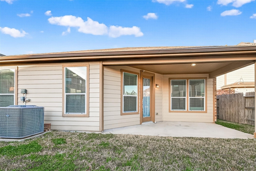 21015 Blackstone Villa Lane - Photo 47