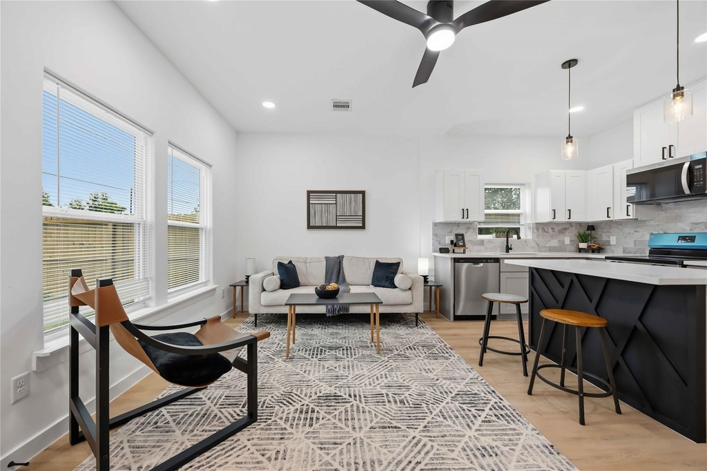 7946 Fields Street - Photo 6