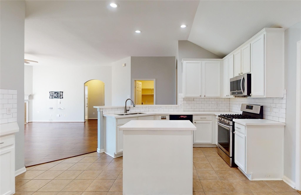 3046 Antler Way - Photo 5