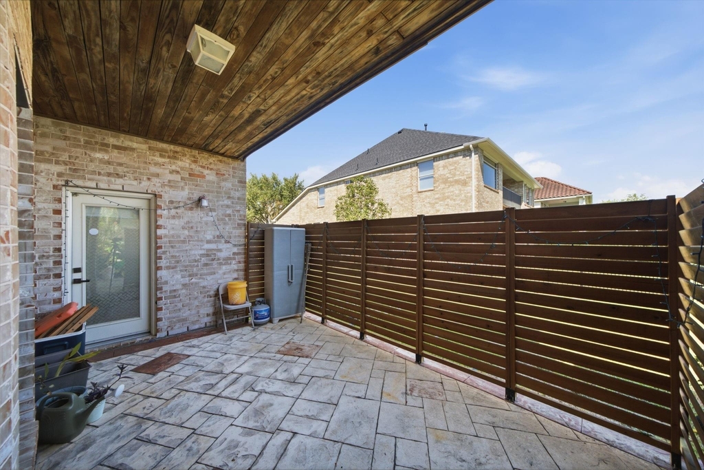 14207 Hawkesbury Court - Photo 30