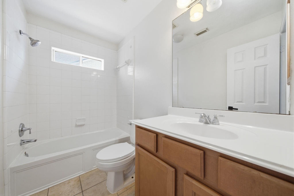 14207 Hawkesbury Court - Photo 26