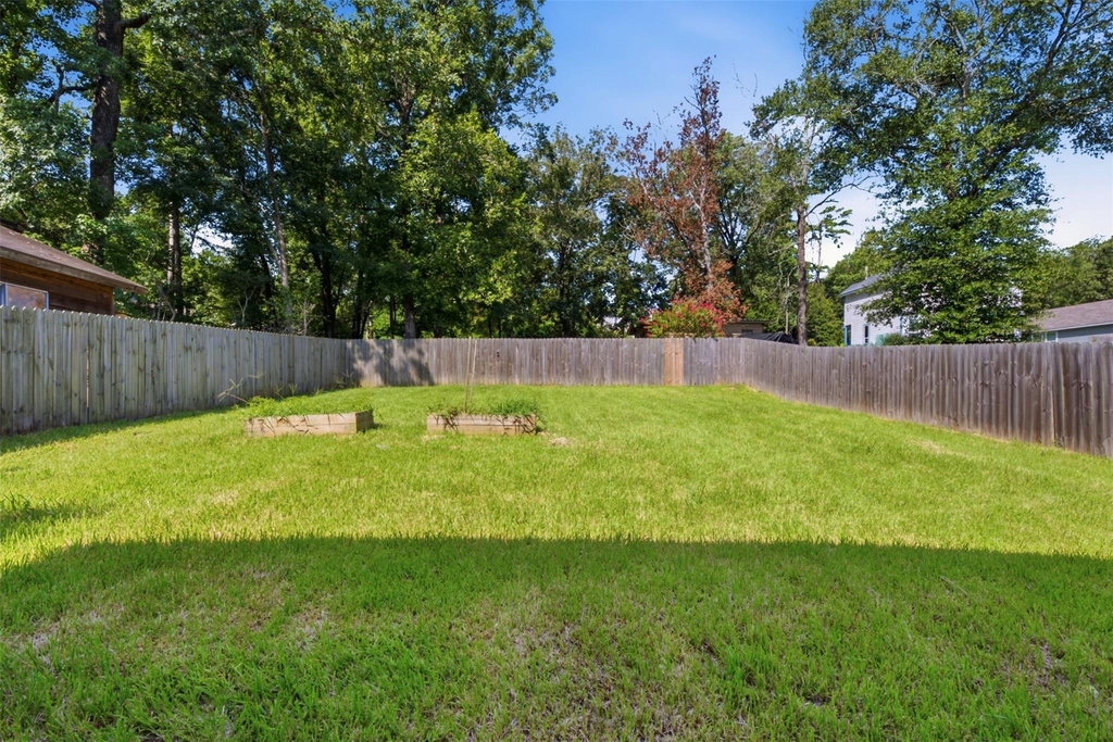15011 Crockett Road - Photo 22