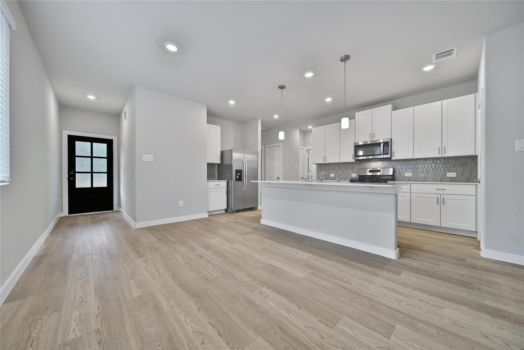 6609 Lahna Oak Drive - Photo 6