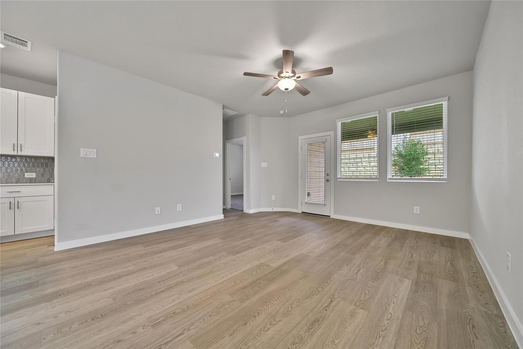 6609 Lahna Oak Drive - Photo 12
