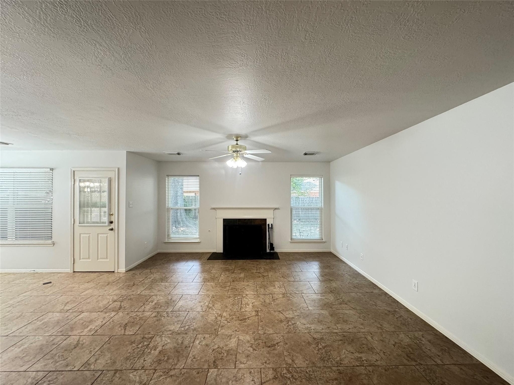 210 Rolling Plains Drive - Photo 14