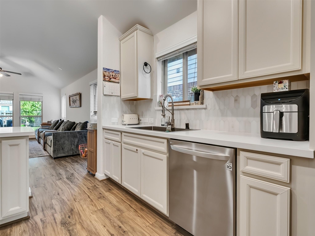 4827 Ladona Court - Photo 17
