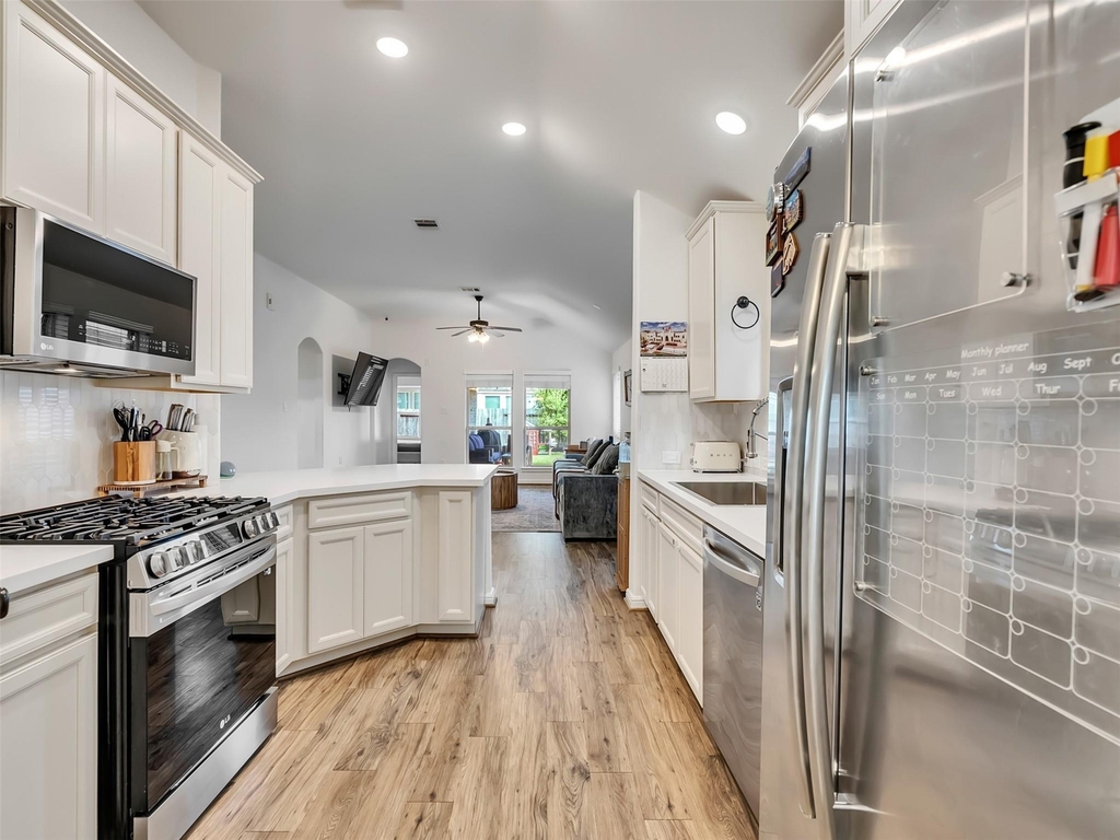 4827 Ladona Court - Photo 14