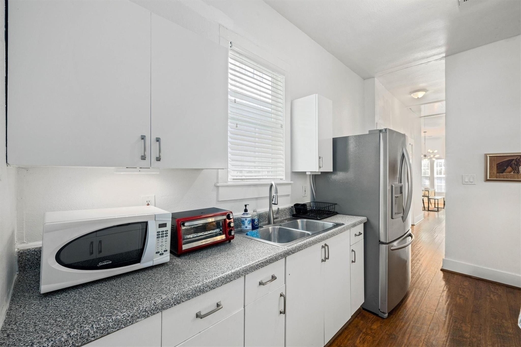 519 Allston Street - Photo 10