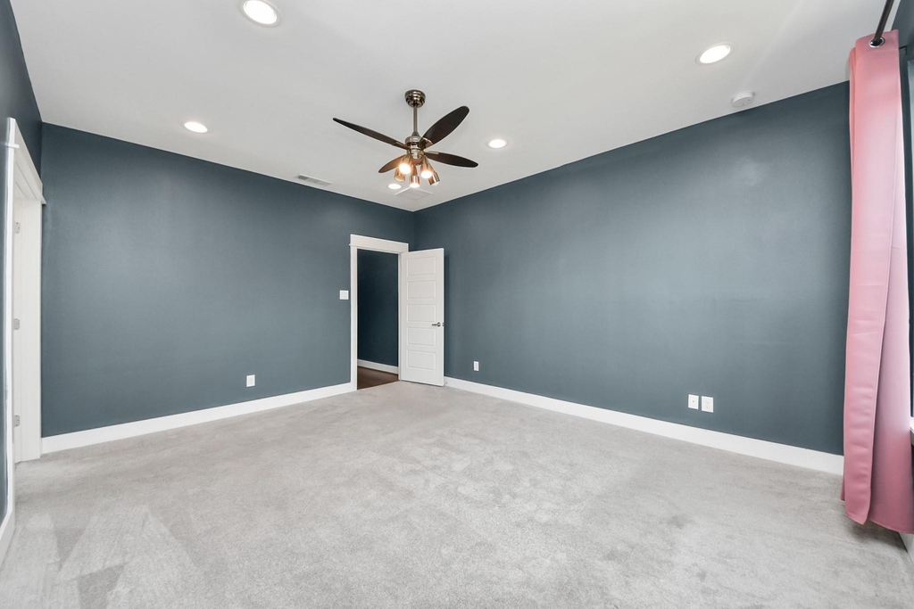 1411 Boswell Street - Photo 19