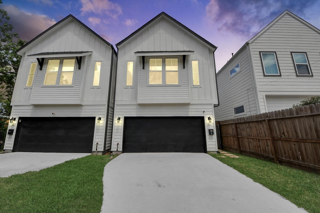 1411 Boswell Street - Photo 0