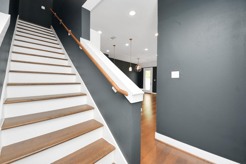 1411 Boswell Street - Photo 17