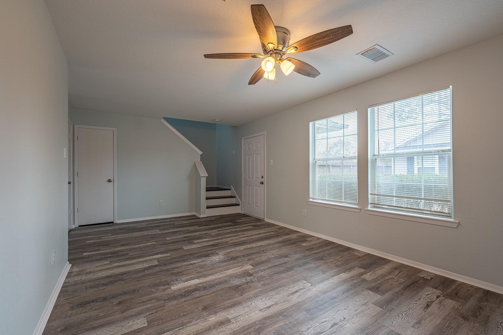 6247 Elton Knolls Street - Photo 21