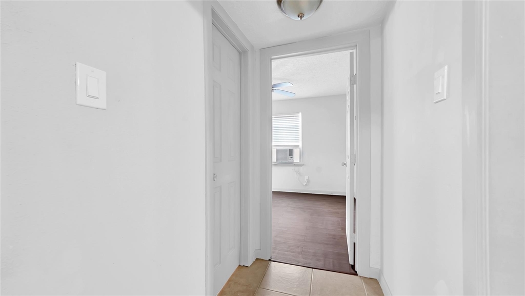 2507 Delano - Photo 9