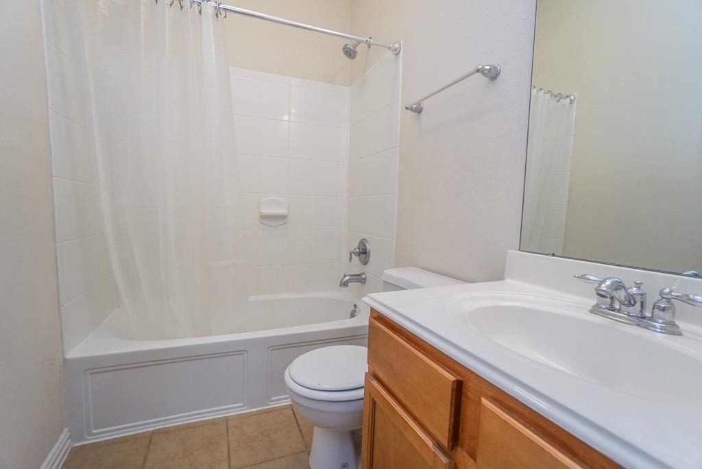 7102 Thistlewood Park Court - Photo 24