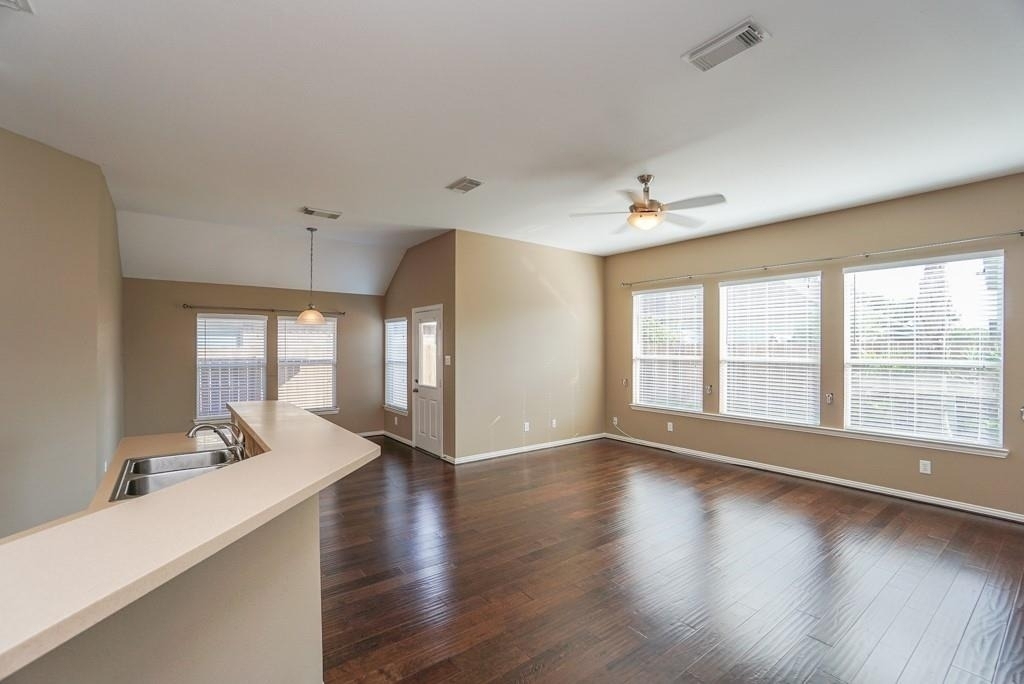 7102 Thistlewood Park Court - Photo 7