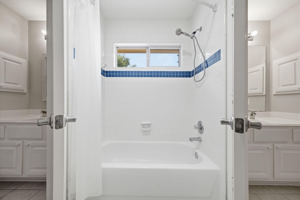 4418 Ruttand Park Lane - Photo 28