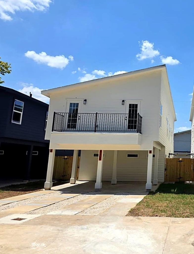 8411 Mahalia Drive - Photo 0