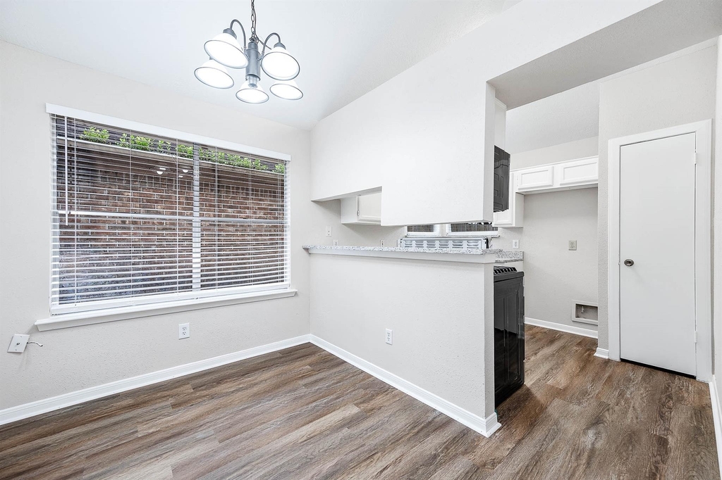 103 Avocado Street - Photo 7