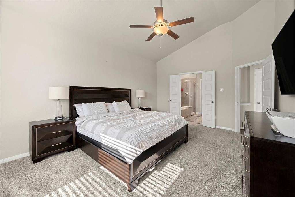 618 Ellwood Terrace Lane - Photo 9