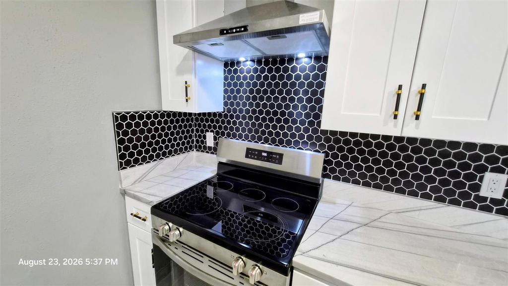 23054 Banquo Drive - Photo 1