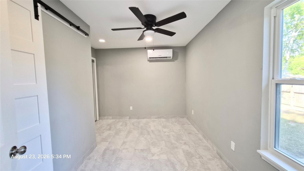 23054 Banquo Drive - Photo 10