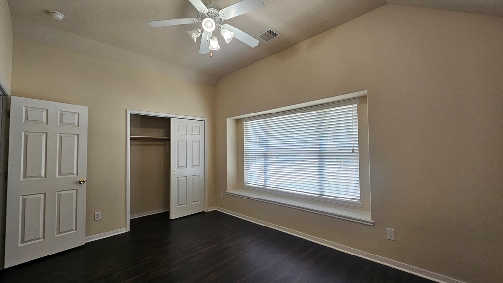 9923 Yearling Place - Photo 4