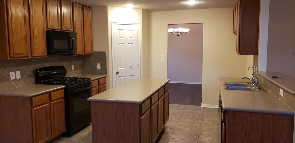 9923 Yearling Place - Photo 6