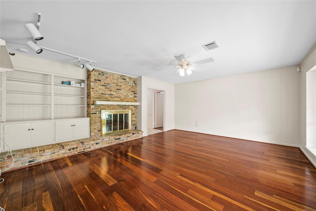 12502 Queensbury Lane - Photo 4