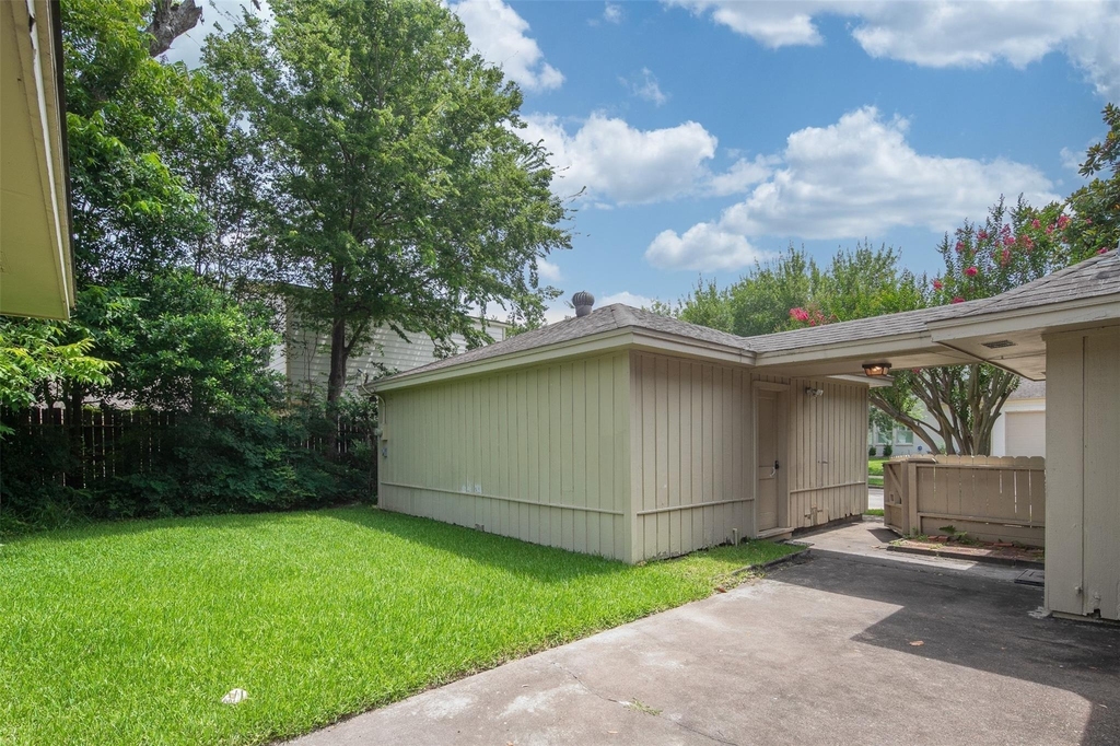 12502 Queensbury Lane - Photo 23