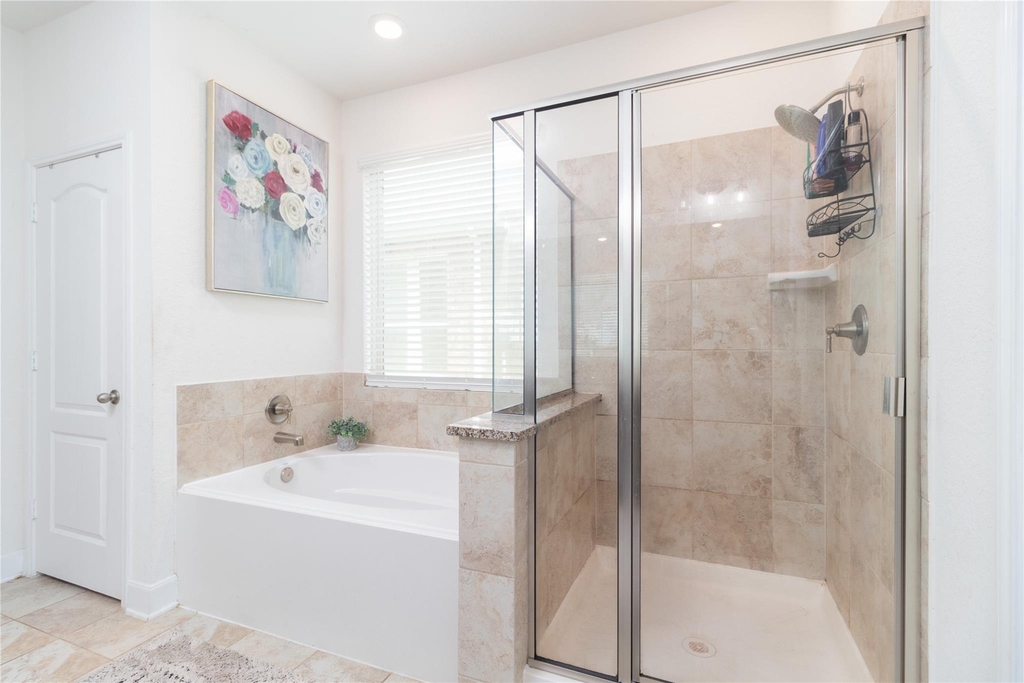 15706 Easton Gate Lane - Photo 18