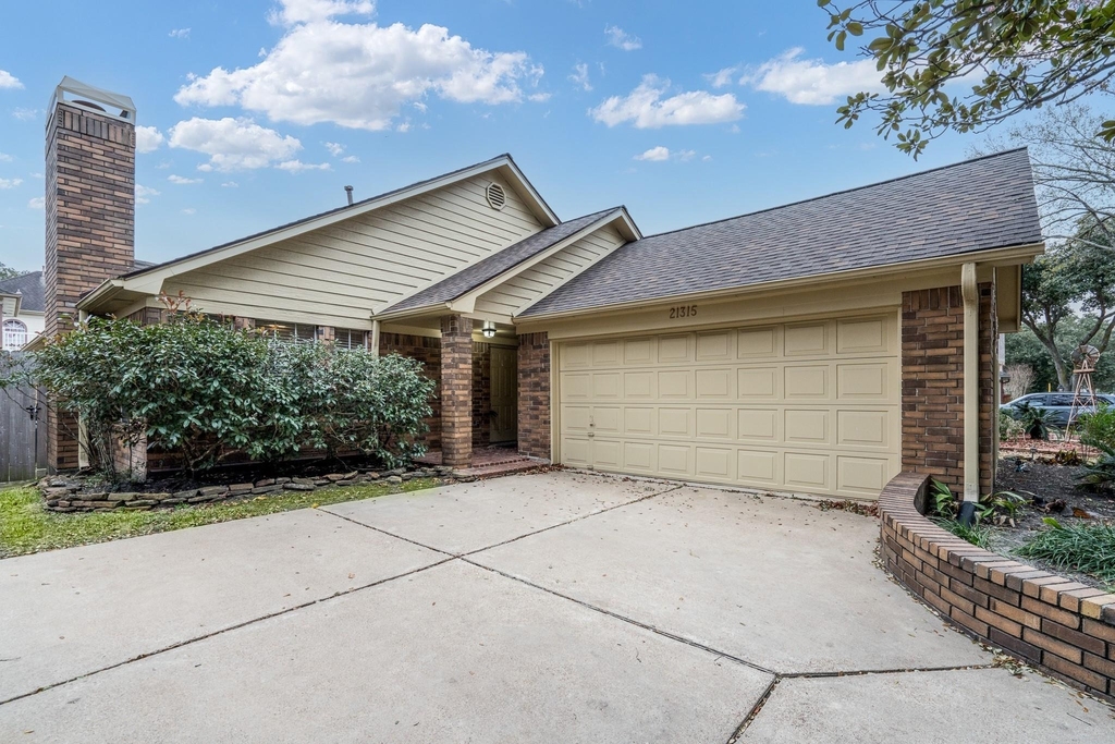 21315 Park Post Lane - Photo 0