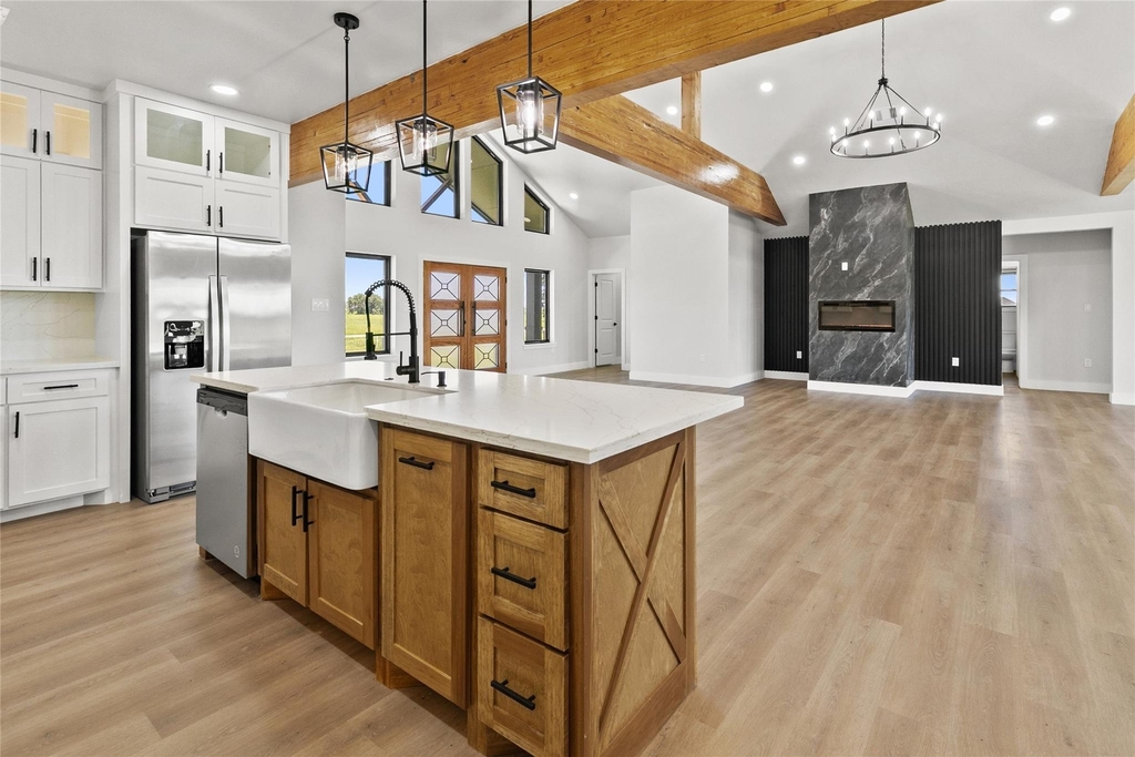 619 Chuckwagon Trail - Photo 14