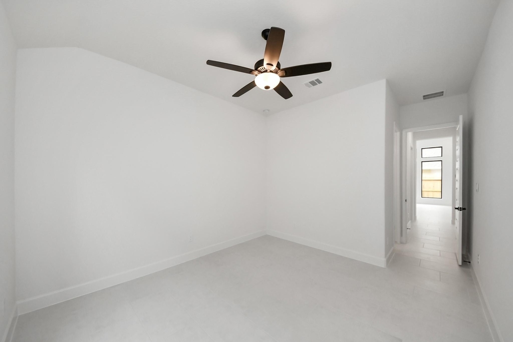 8706 Incandesce Rise Drive - Photo 43
