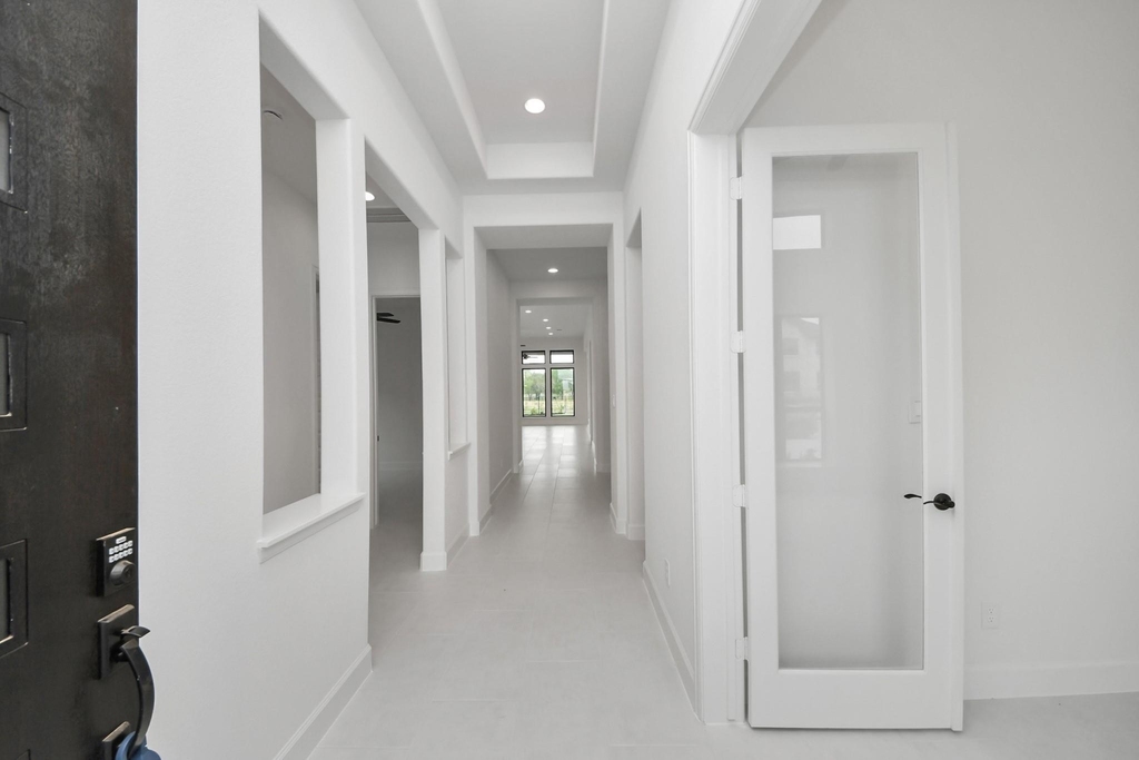 8706 Incandesce Rise Drive - Photo 4