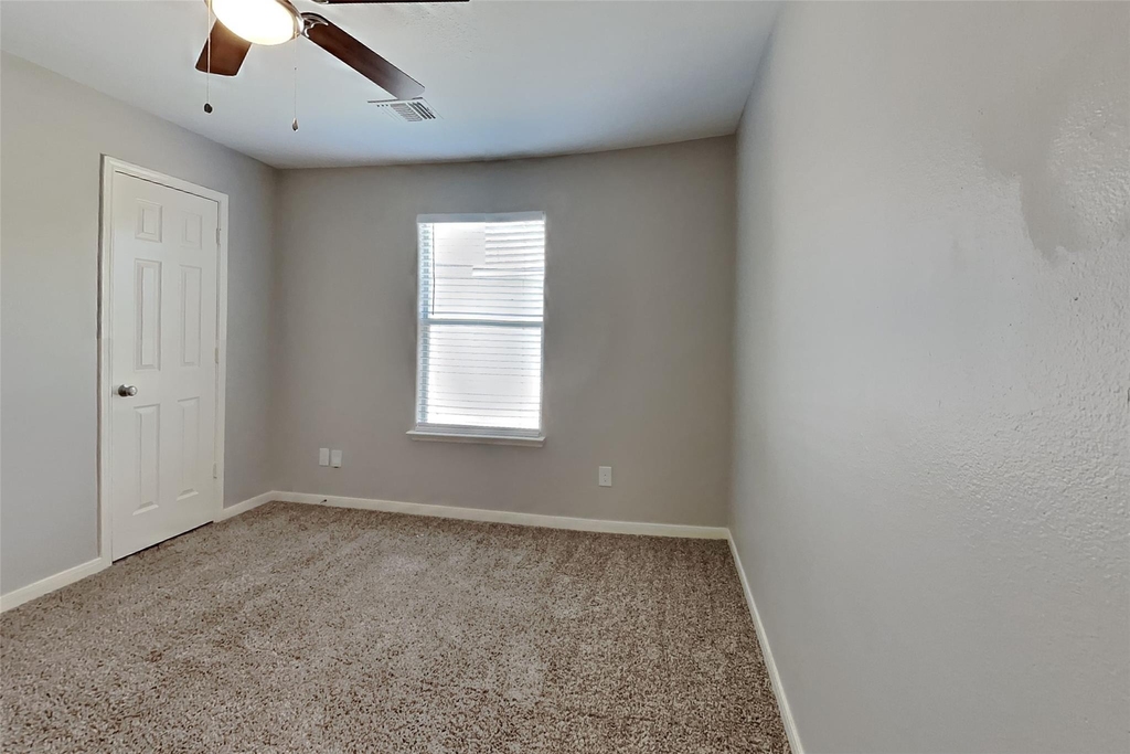 4294 Medina River Loop - Photo 10