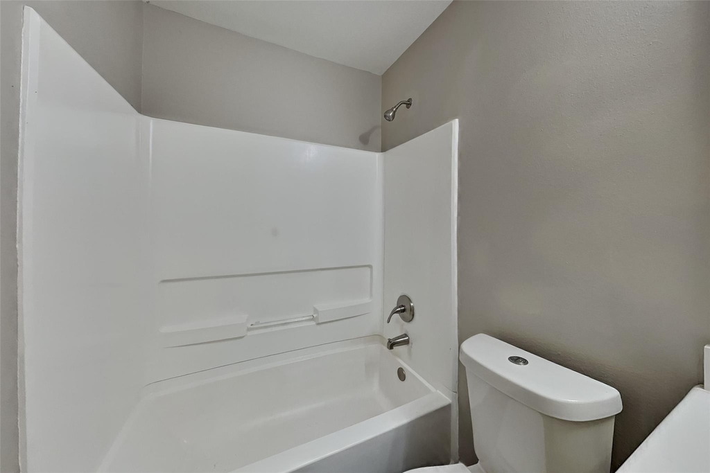 4294 Medina River Loop - Photo 16