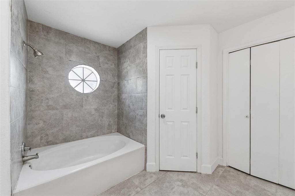 1410 Lexington Boulevard - Photo 22