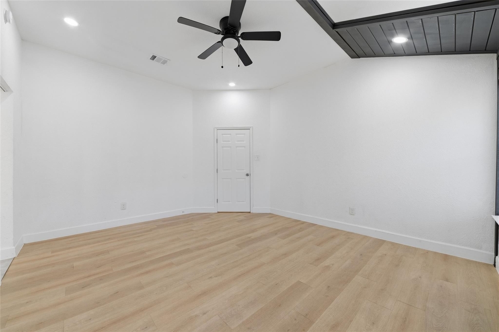 1410 Lexington Boulevard - Photo 19