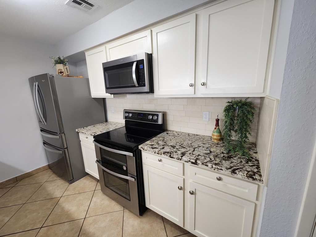 16011 Glen Mar Drive - Photo 26
