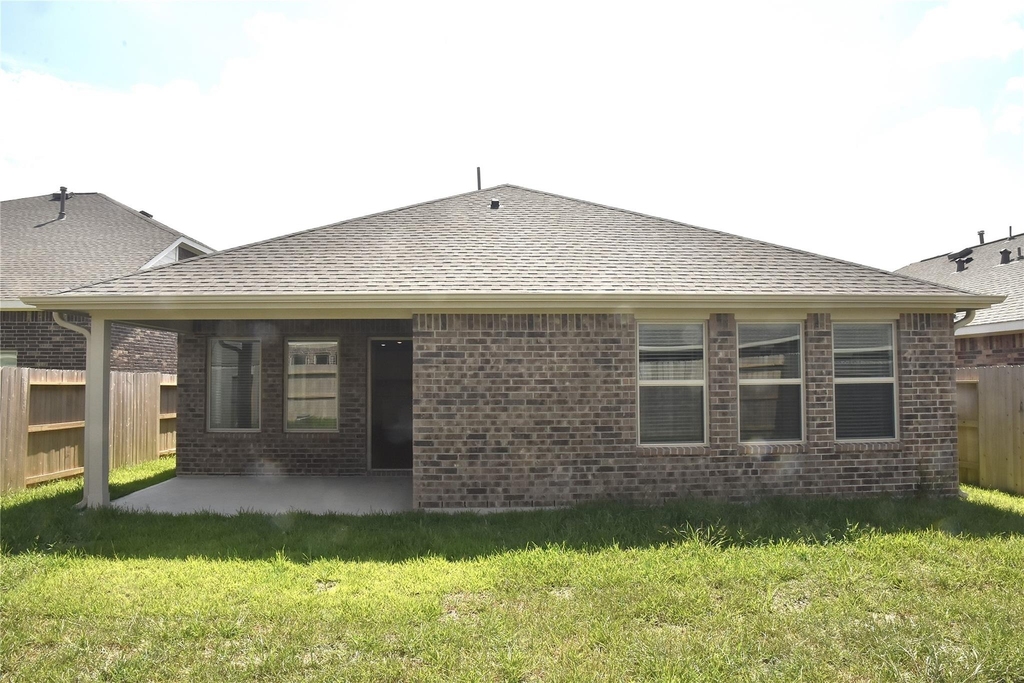 5135 Sunvalley Bend Drive - Photo 1