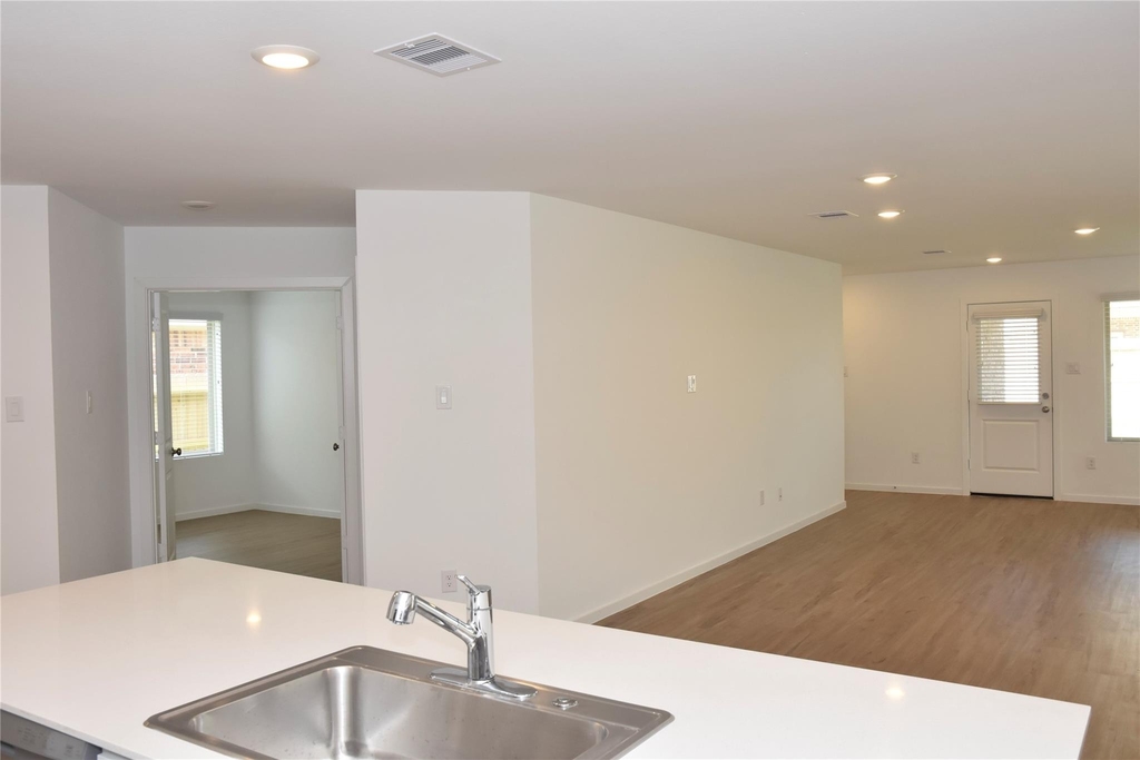 5135 Sunvalley Bend Drive - Photo 11