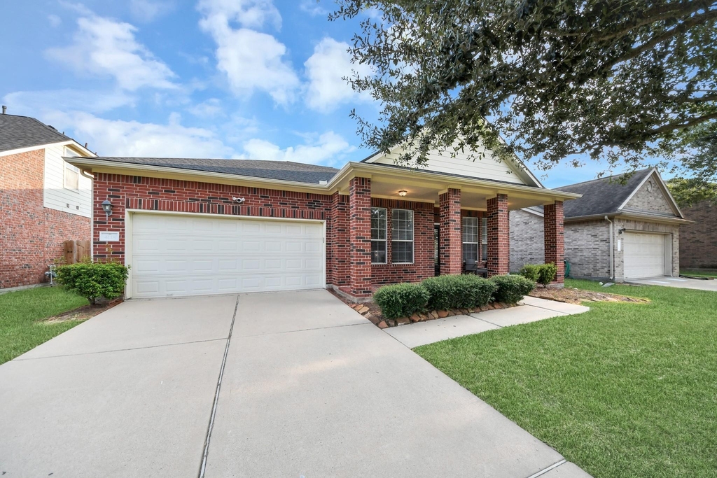 4118 Ferro Street - Photo 2