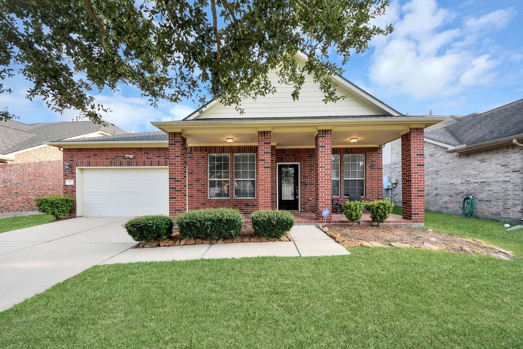 4118 Ferro Street - Photo 1