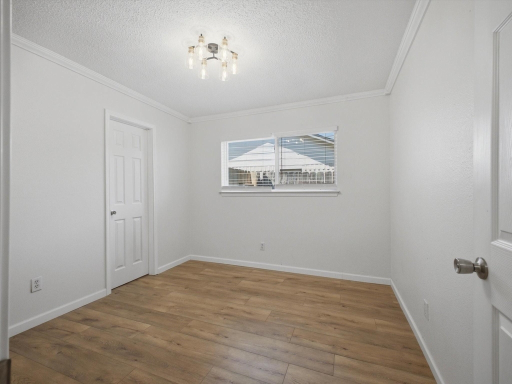 19930 Burle Oak Drive - Photo 17