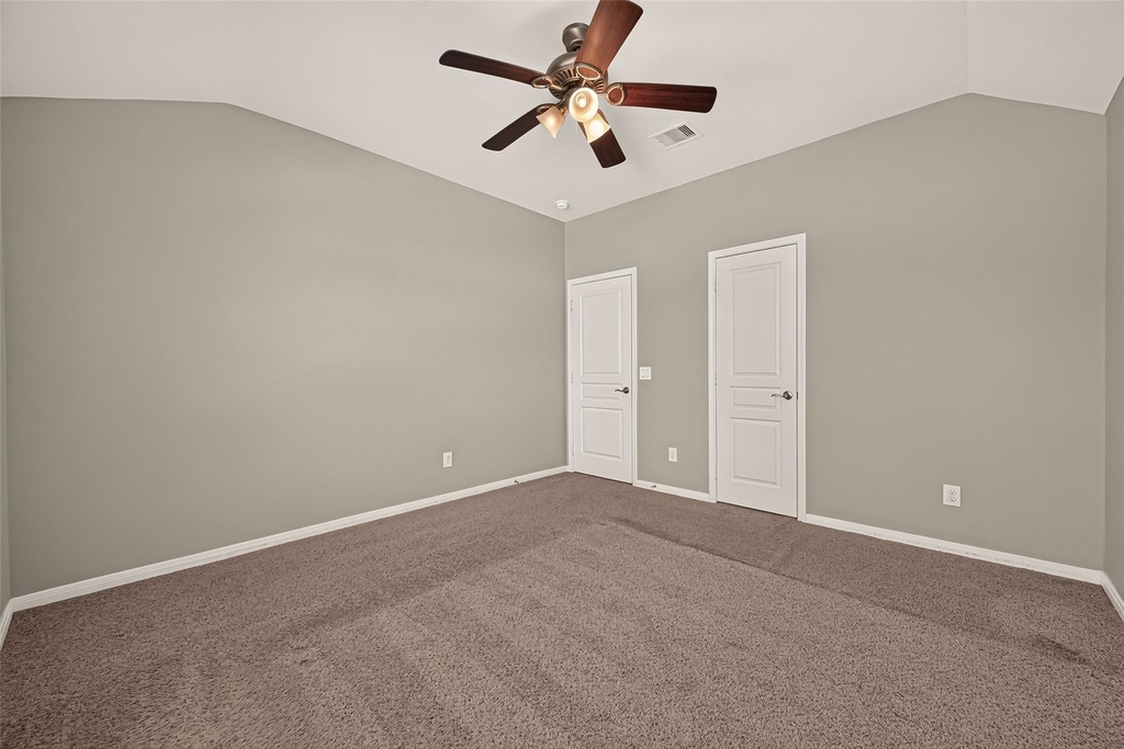 15711 Huddleston Drive - Photo 35