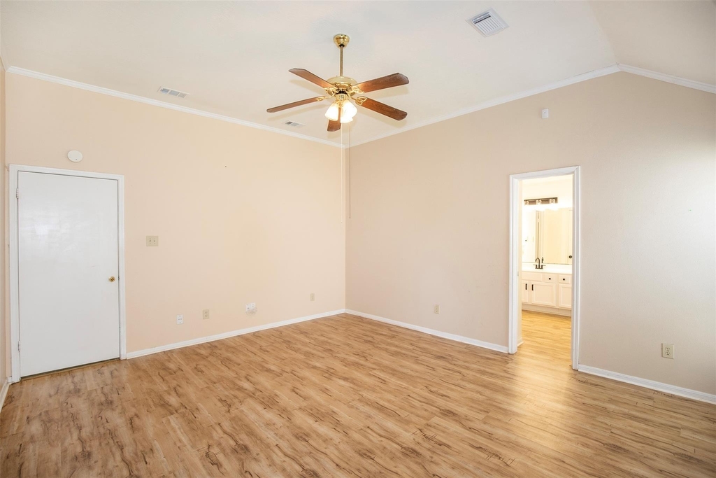 11514 Sagecreek Drive - Photo 16