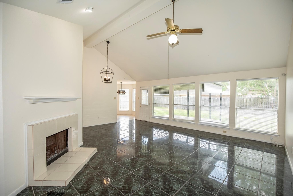 11514 Sagecreek Drive - Photo 5