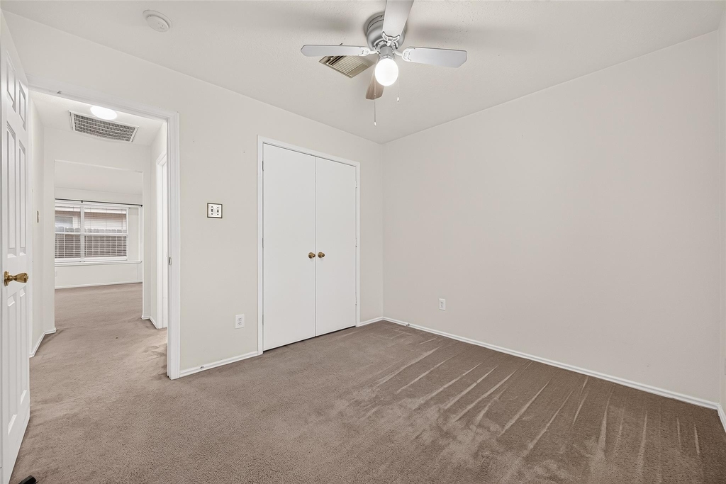 10902 Primrose Acres Lane - Photo 15