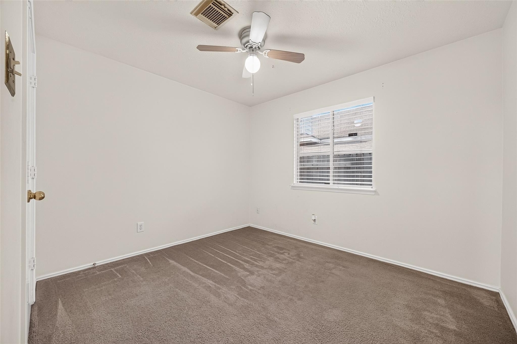 10902 Primrose Acres Lane - Photo 14