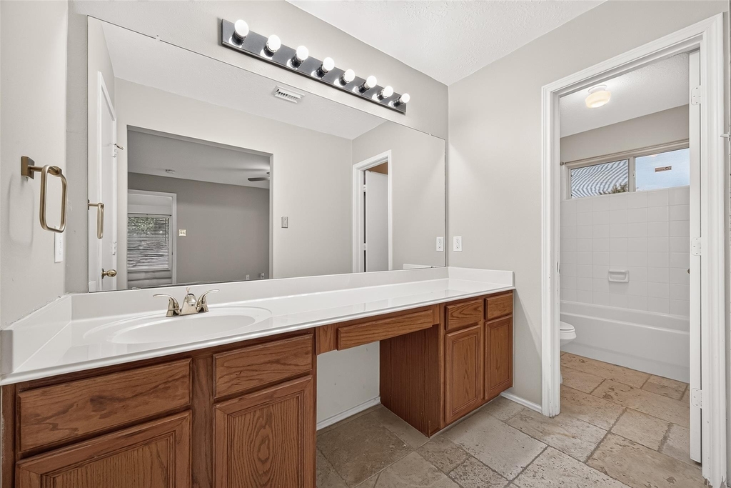 10902 Primrose Acres Lane - Photo 21
